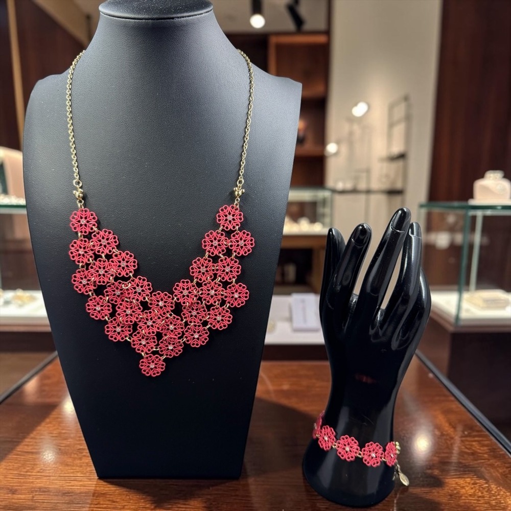 Disney Parks NWT Coral Pink Floral Bib Necklace Bracelet Set Rhinestone Gold 24"